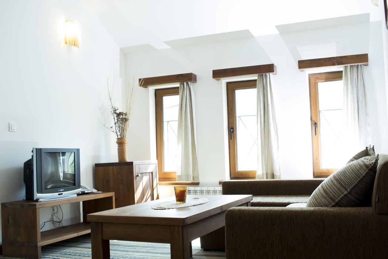 Boutique Hotel The White Pine Samokov Exterior photo