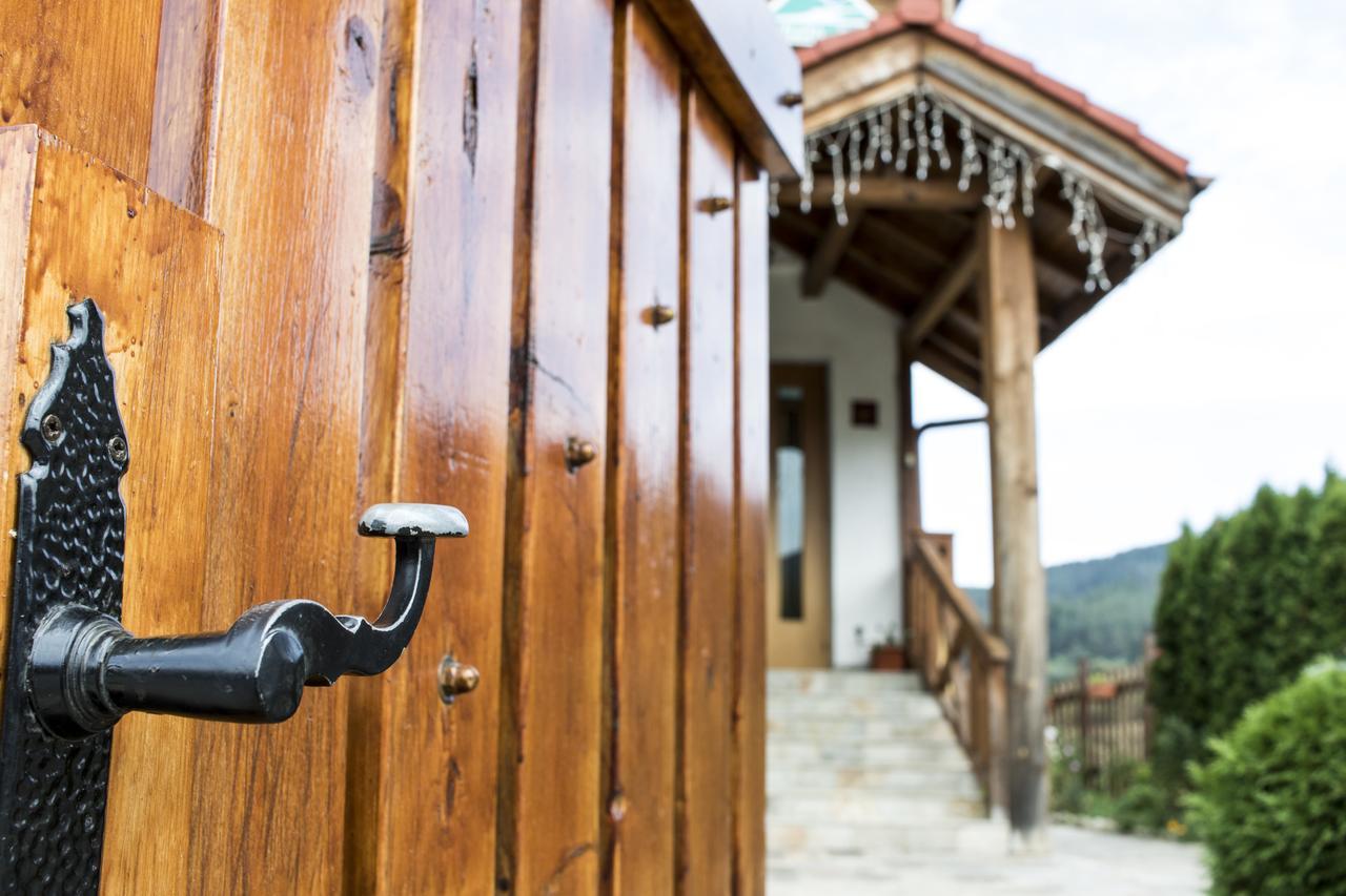 Boutique Hotel The White Pine Samokov Exterior photo